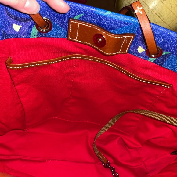 NWT Disney Dooney & Bourke Club 33 Le Salon Nouveau Tote - Picture 8 of 10